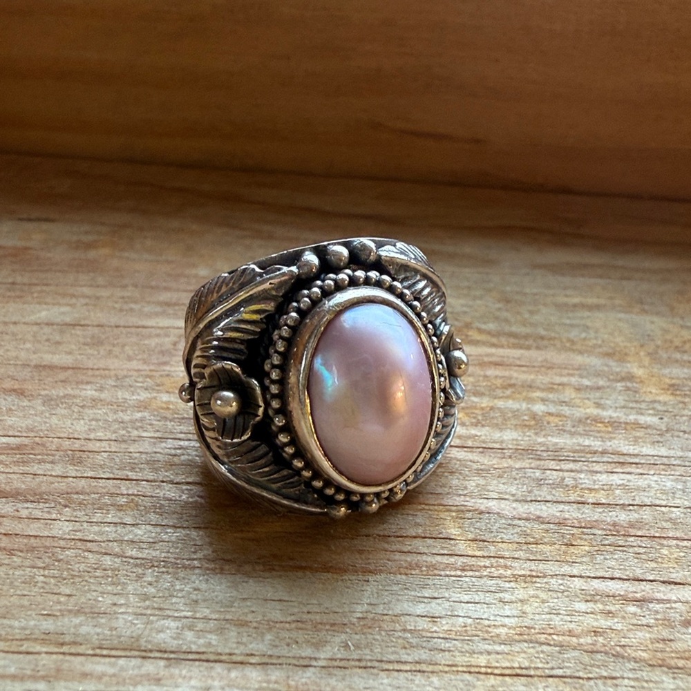 Vintage Meran Sterling Silver Pink Mother of Pearl Ring size 6